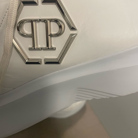 Philipp Plein size 13 for men. - Picture 7 of 10
